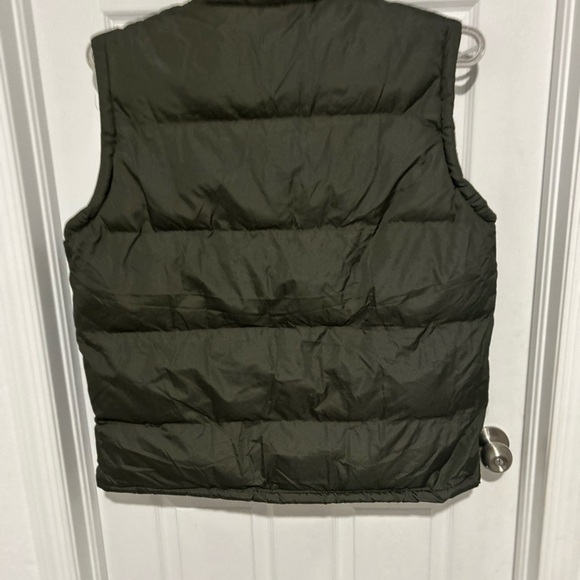 FTP-Feel The Power Feel Dry Men’s Green Puffer Vest
Size XL - Picture 2 of 6